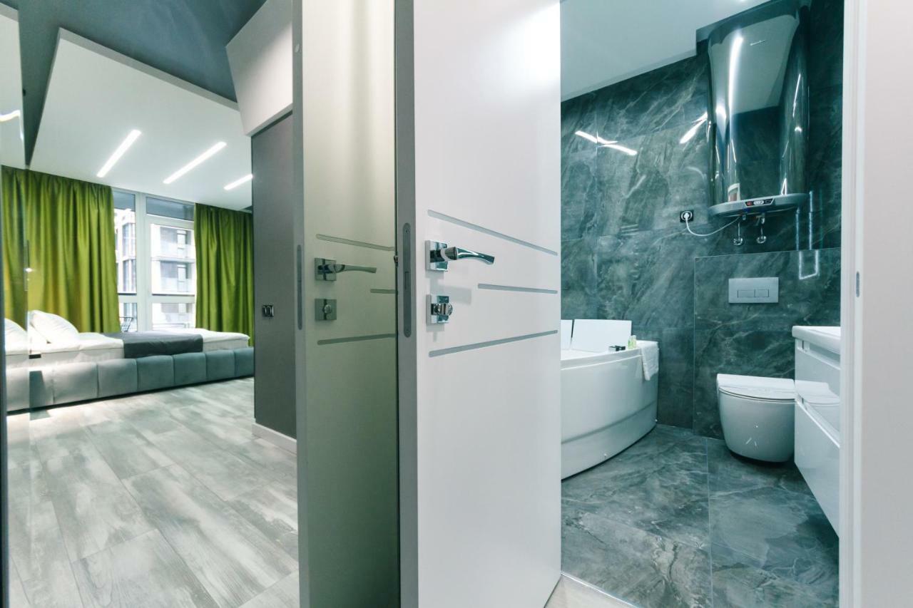 Luxury Apartments Kyiv Exterior foto